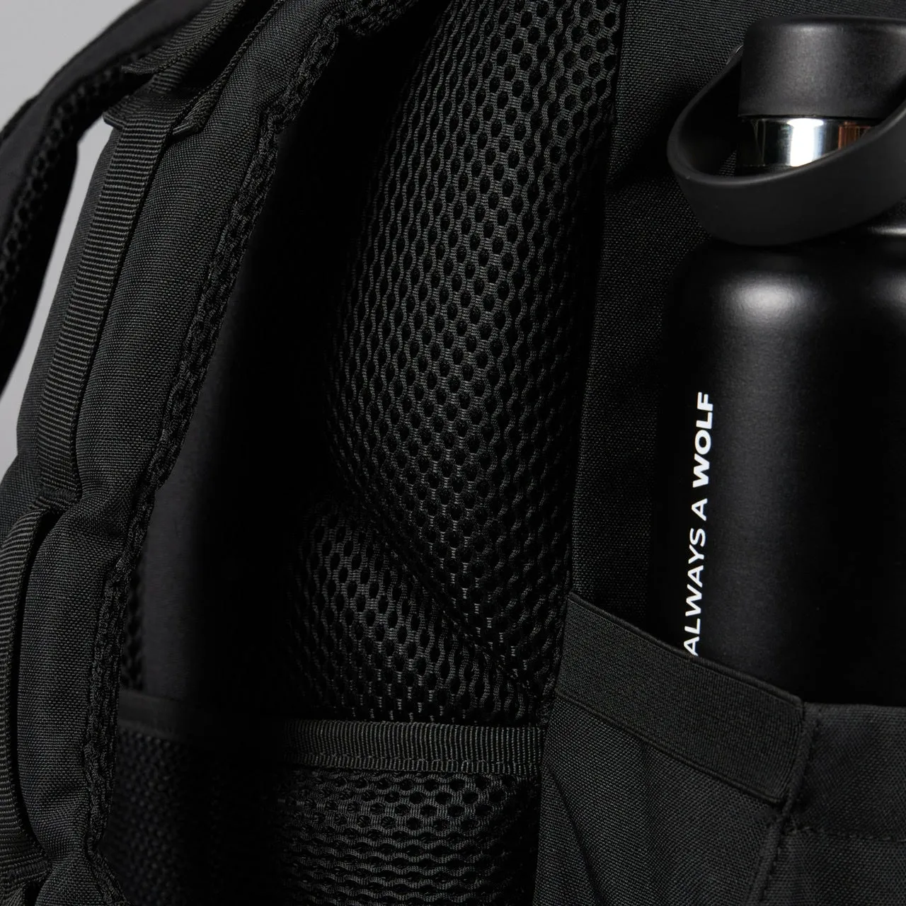15L Backpack Red Venom