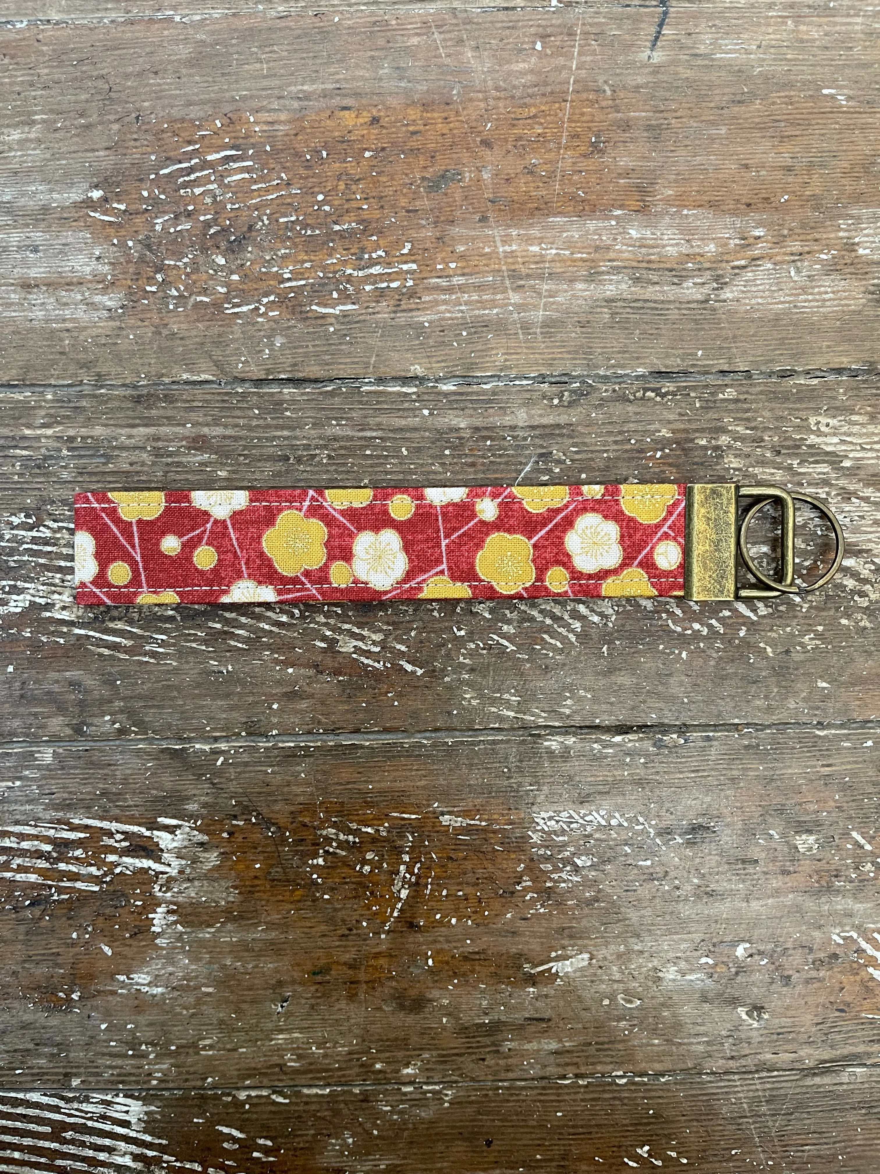 6" LANYARD KEYCHAIN