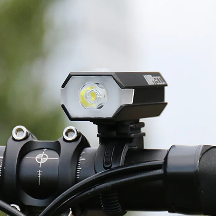 Cateye AMPP 800 LED Front Light HL-EL088RC