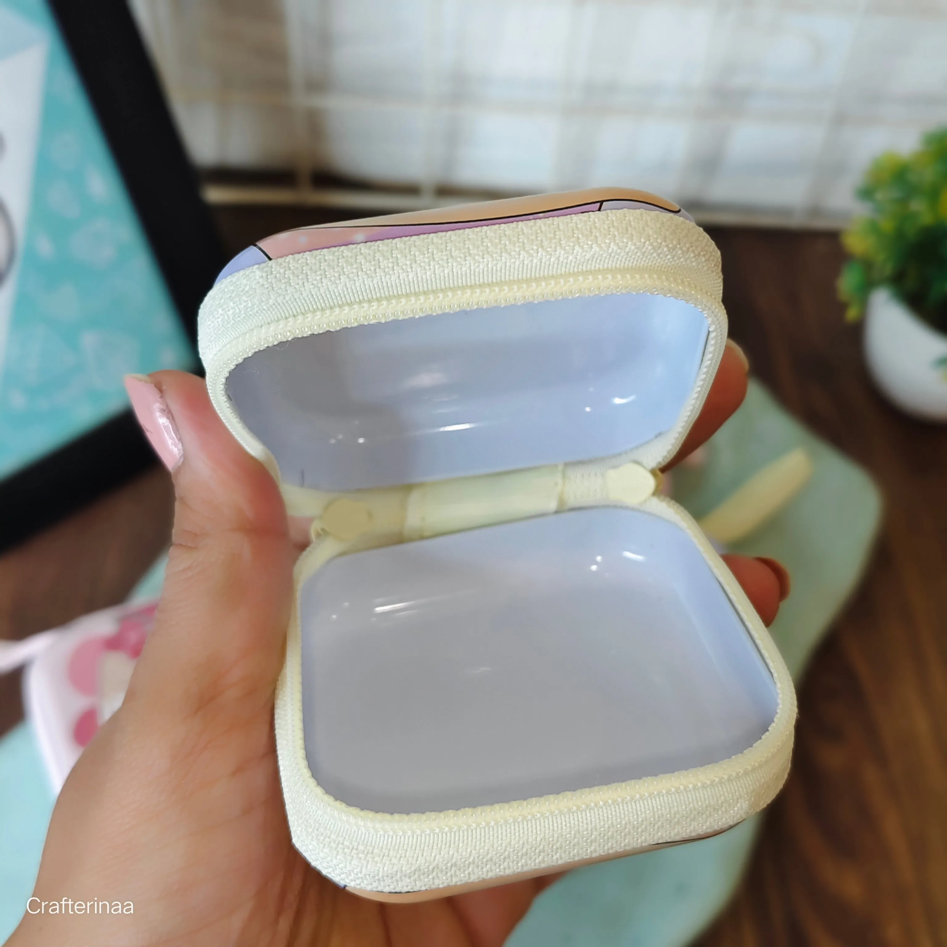 Cute tin coin pouches