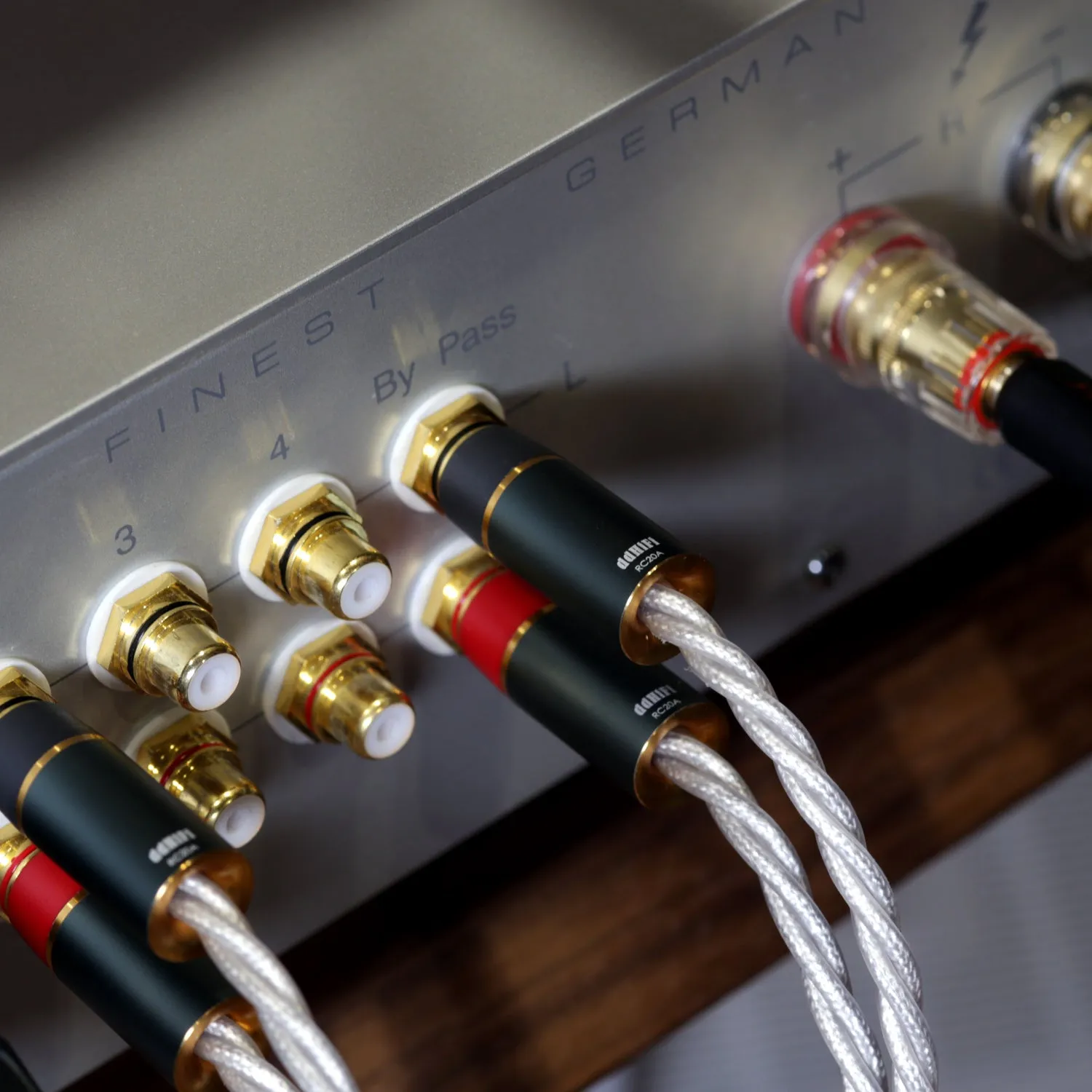 ddHiFi RC20A RCA Interconnect Cable Pair