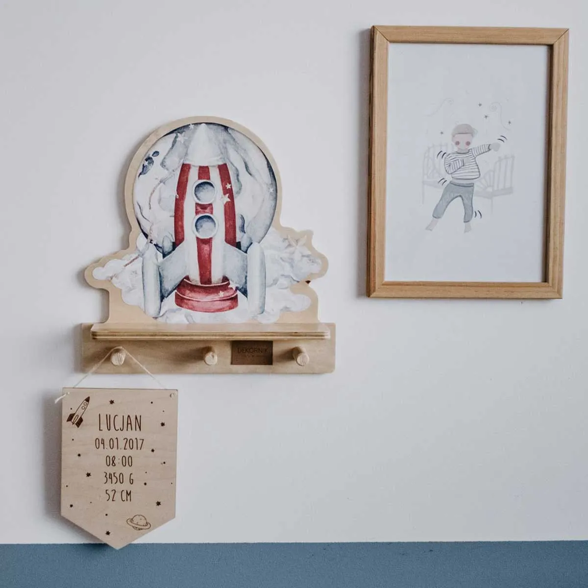 DEKORNIK Rocketship Mini Shelf