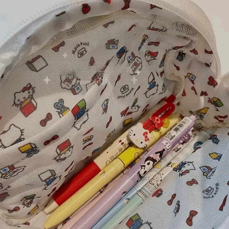 Kawaii Hello Kitty Cosmetic Pouch