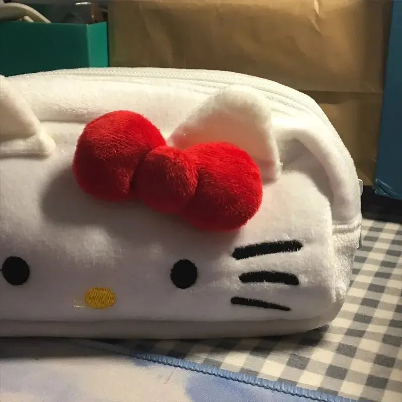 Kawaii Hello Kitty Cosmetic Pouch