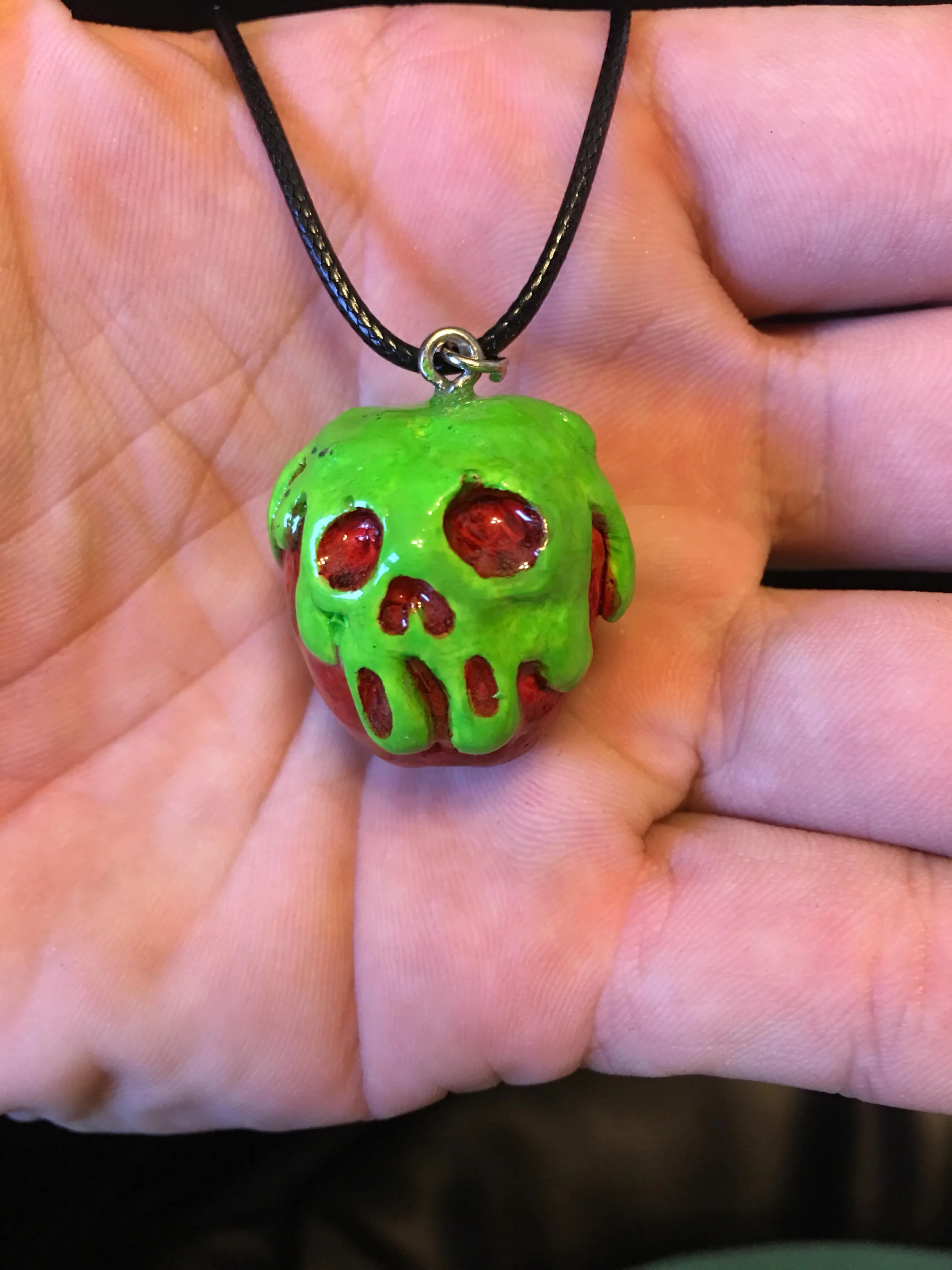 Poison Apple: pendant / keychain