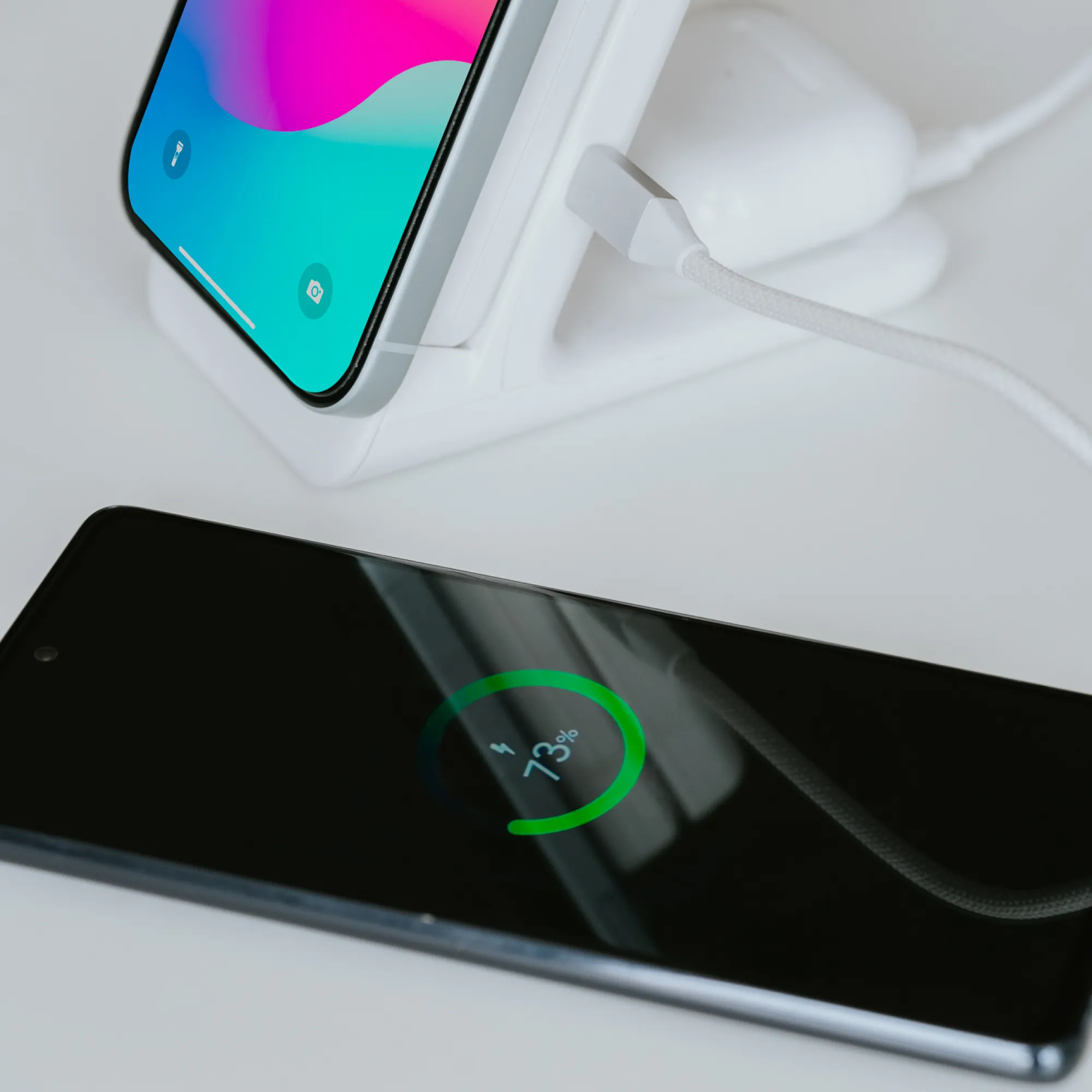 PowerDock - 3 in 1 Charging Station
