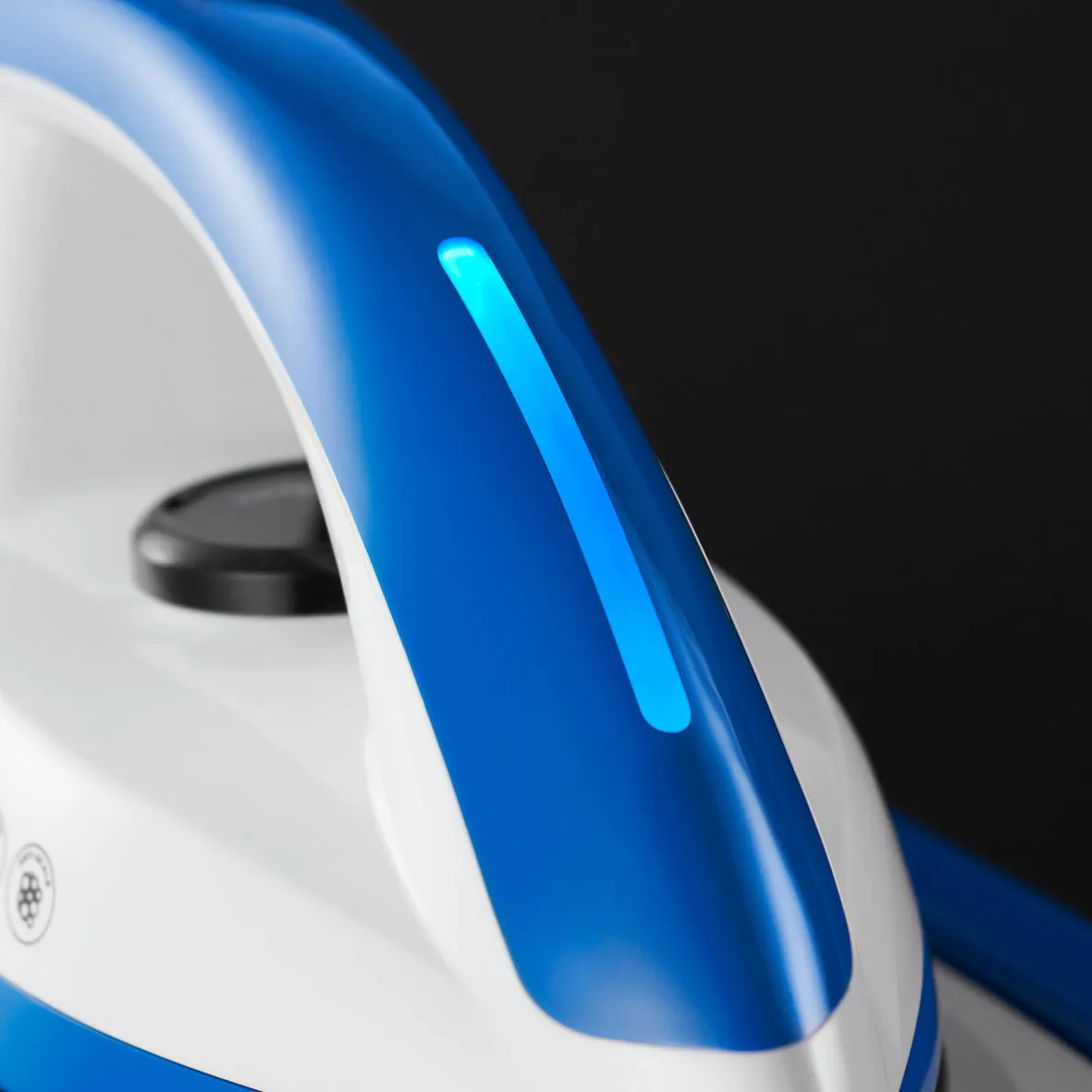 Russell Hobbs 2600w 1.4L Steam Generator Iron