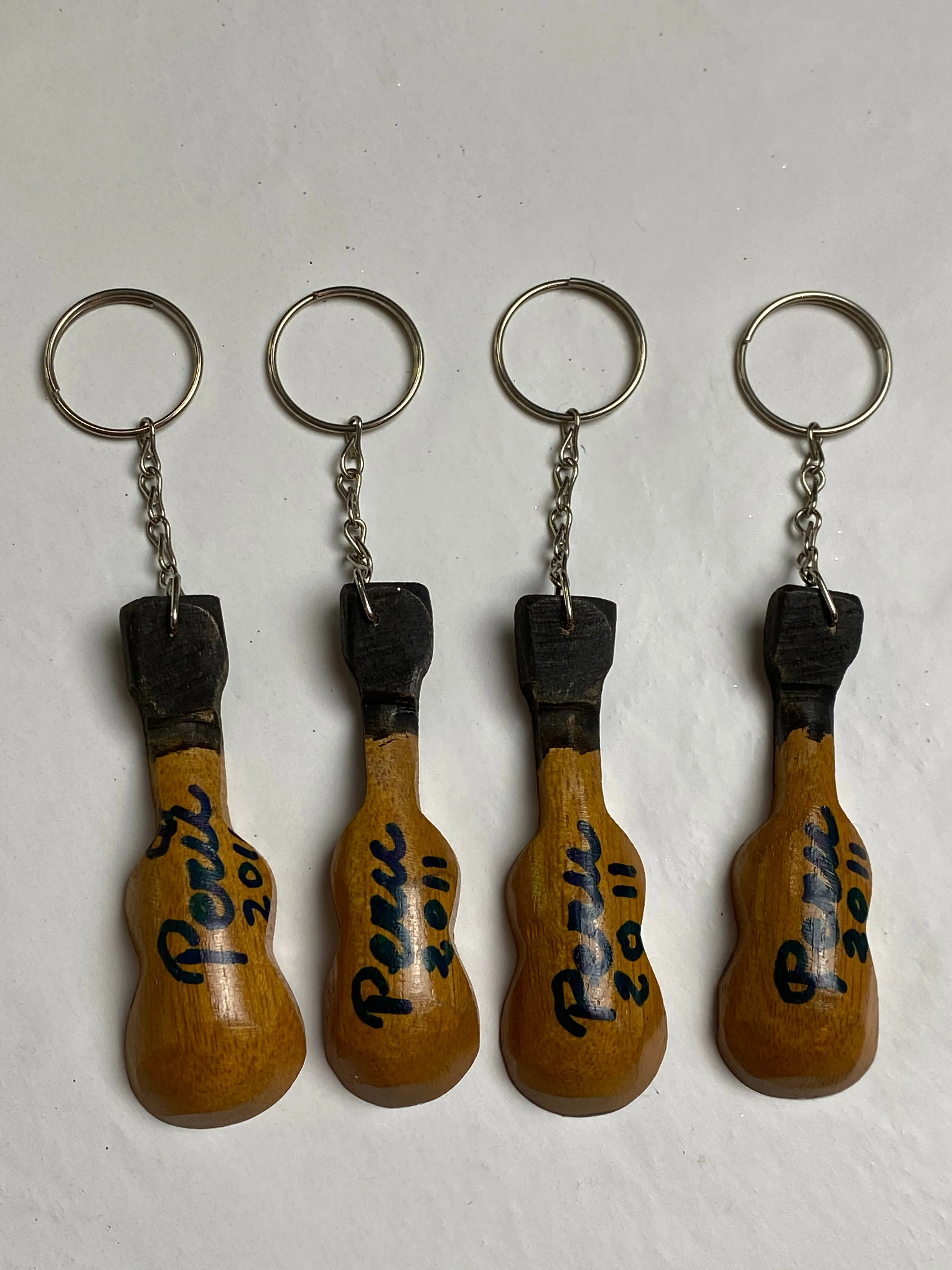 Set of 4 Peru Guitar Keychains